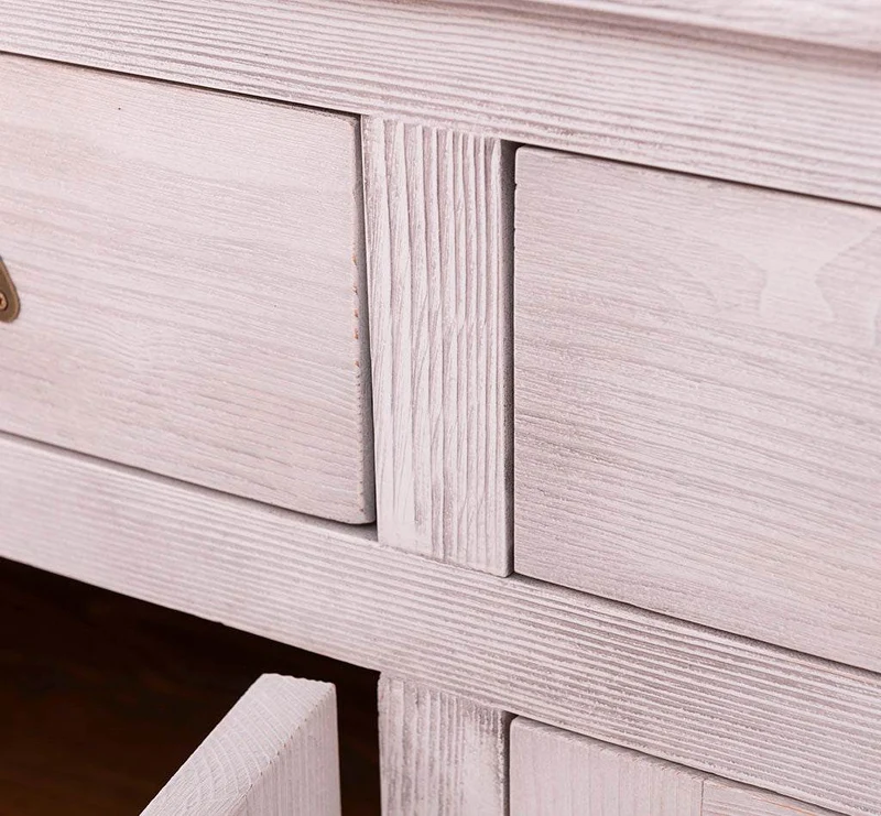 Großes Sideboard aus Massivholz mit sechs Schubladen und Türen