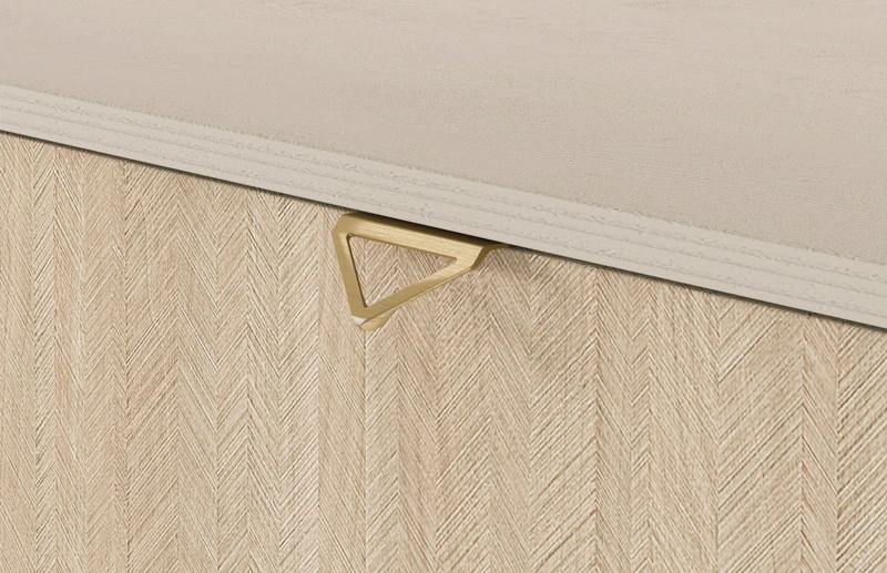 TV-Schrank Favoria 158 cm beige/Scandi Fischgrät mit goldenen Griffen