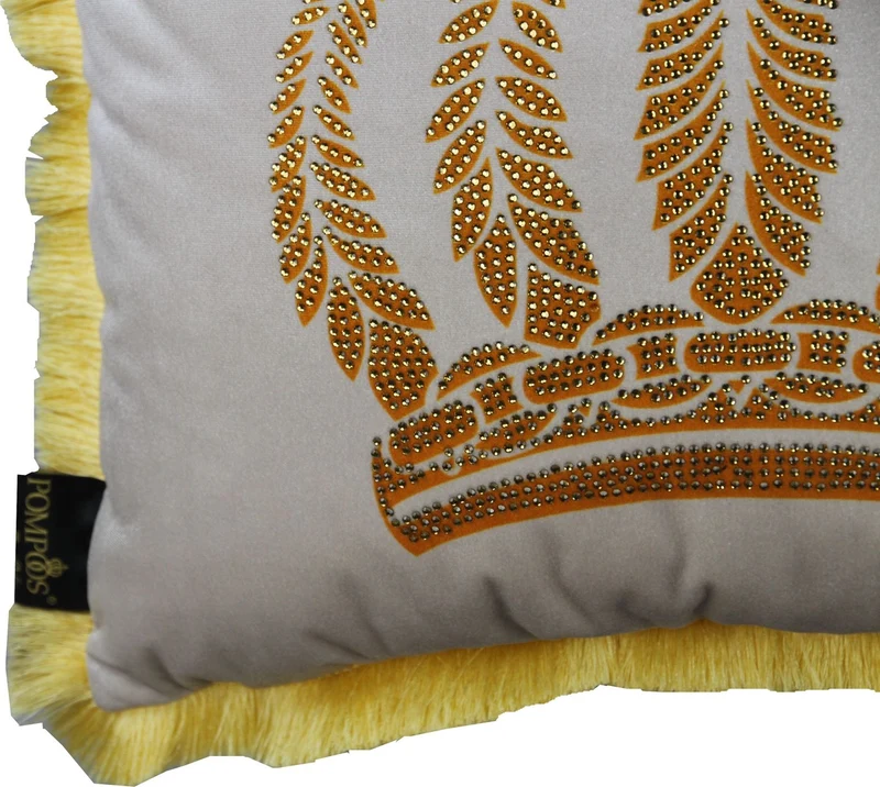 Casa Padrino Luxus Dekokissen Pompöös by Harald Glööckler Creme / Gold mit Krone und Strass Steinen 50 x 50 cm