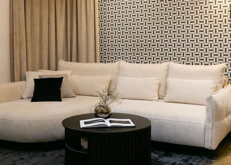 Ecksofa Oblivio mit Schlaffunktion, L-förmig, mit Stauraum, cremefarbener Chenille, linksseitig