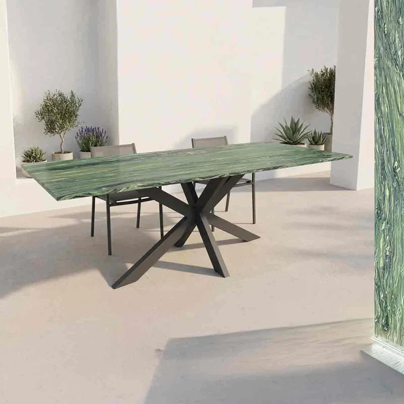 Gartentisch LUMU mit Granitplatte Verde Dorato online konfigurieren