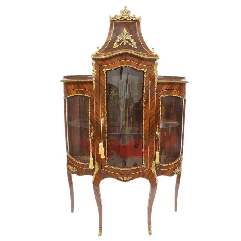Casa Padrino Barock Glas Vitrine Vitrinenschrank - Barock Möbel - Vitrinenschrank 125 x 50 x H 198 cm - Wohnzimmerschrank Schrank Mahagoni / Gold
