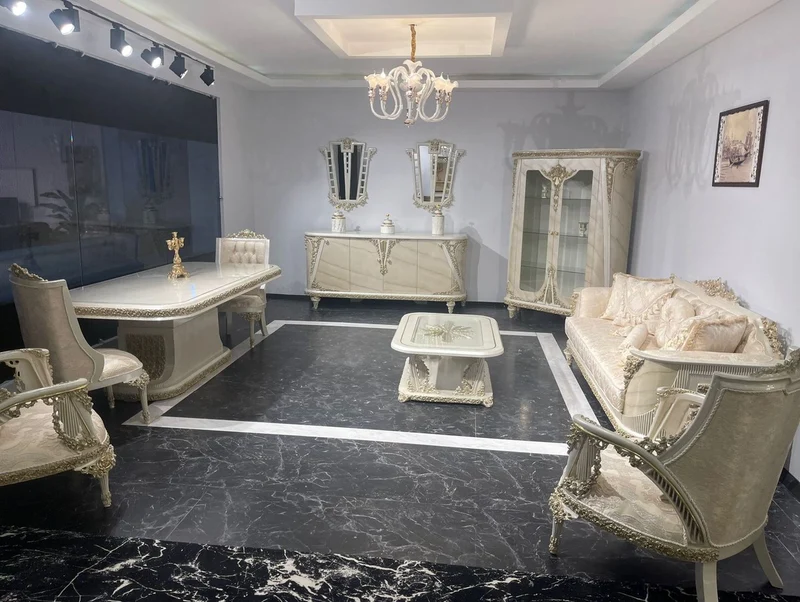 Casa Padrino Luxus Barock Vitrine Beige / Grau / Gold - Prunkvoller Massivholz Vitrinenschrank mit 2 Glastüren - Luxus Möbel im Barockstil - Barock Möbel - Edel & Prunkvoll