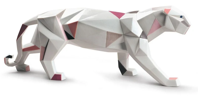 Casa Padrino Luxus Porzellan Panther Skulptur Weiß / Mehrfarbig 50 x H. 19 cm - Handgefertigte & Handbemalte Deko Figur