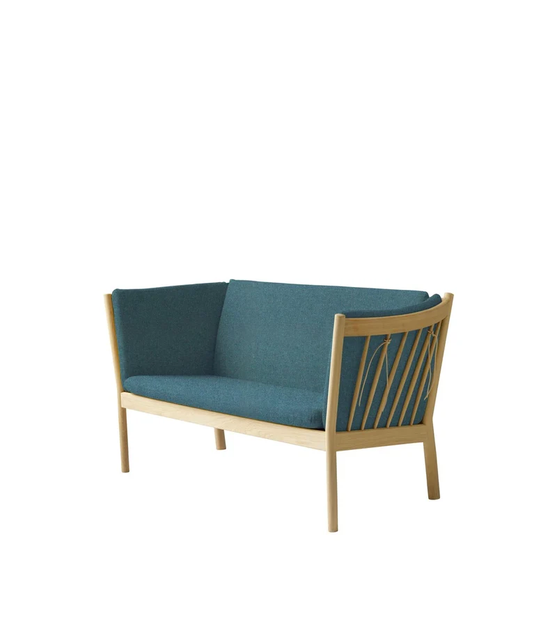 J148 Sofa