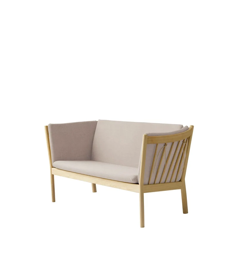 J148 Sofa