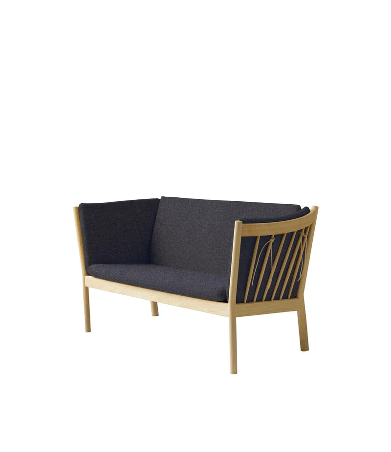 J148 Sofa