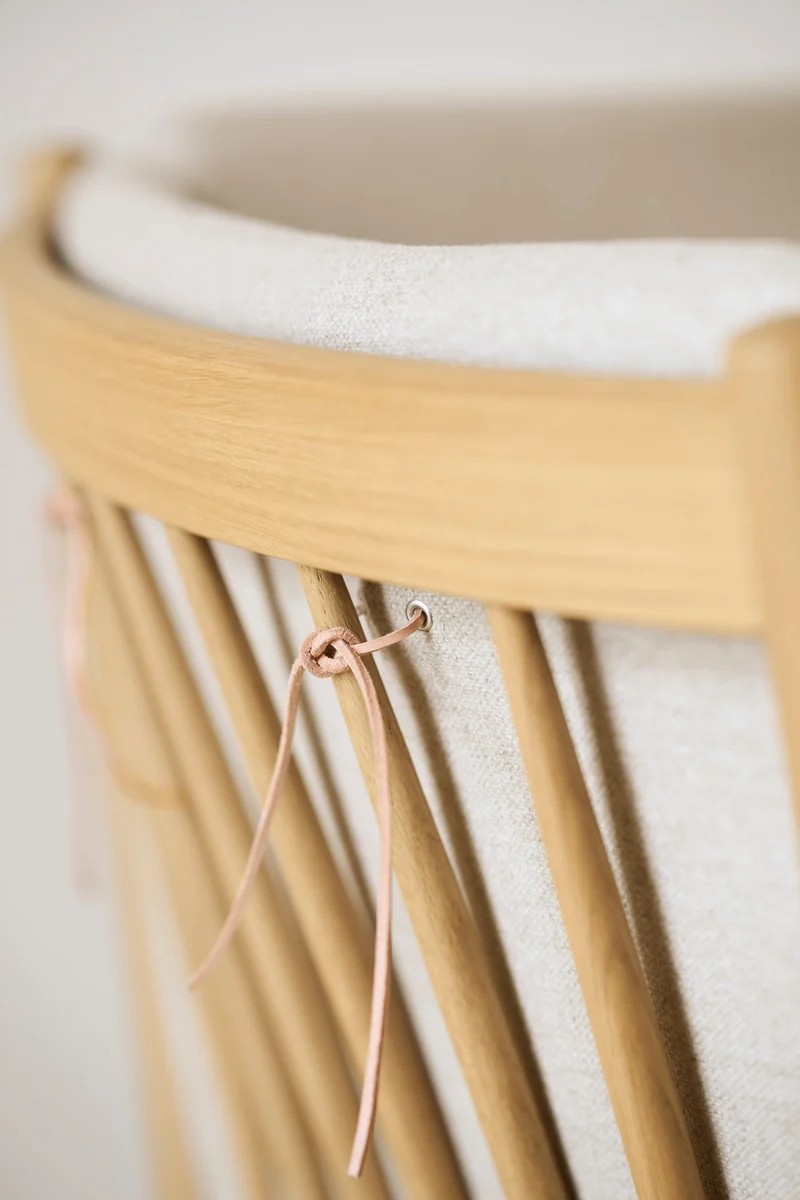 J148 Sofa