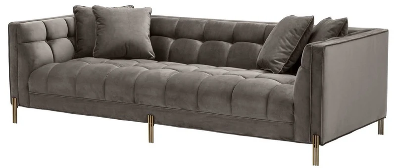 Casa Padrino Luxus Samt Sofa mit 4 Kissen Grau / Messingfarben 231 x 95 x H. 68 cm - Wohnzimmer Sofa - Luxus Qualität