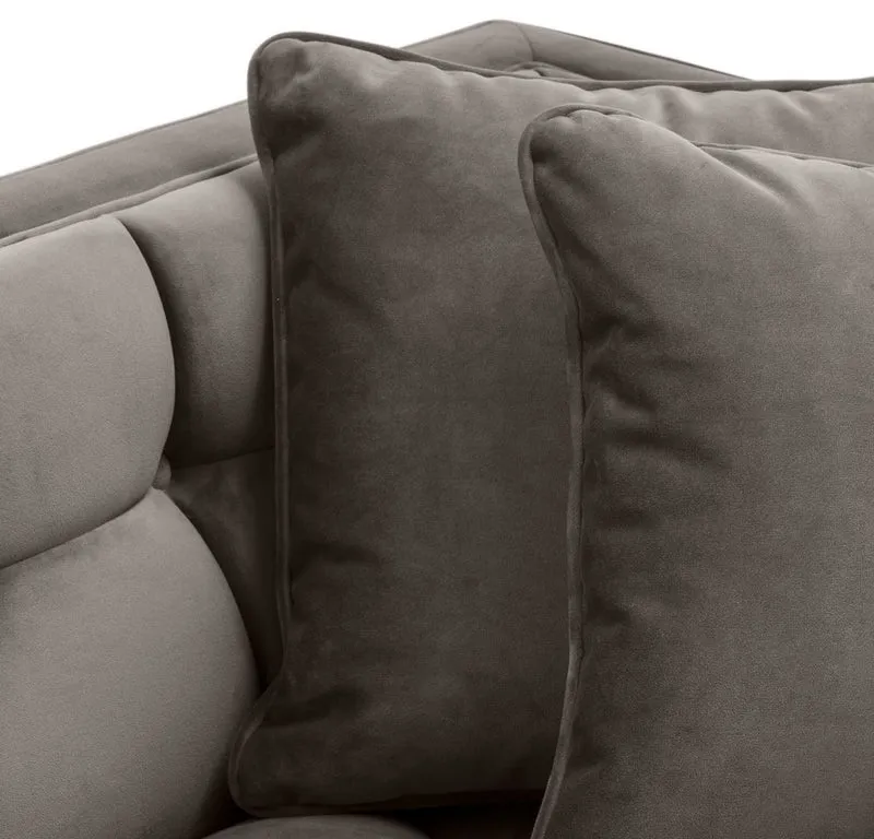 Casa Padrino Luxus Samt Sofa mit 4 Kissen Grau / Messingfarben 231 x 95 x H. 68 cm - Wohnzimmer Sofa - Luxus Qualität