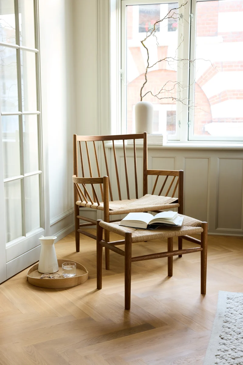 Hocker J83