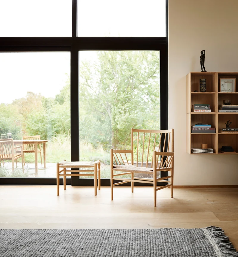 Hocker J83