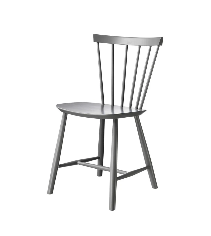 Stuhl J46 – Klassiker von Poul M. Volther