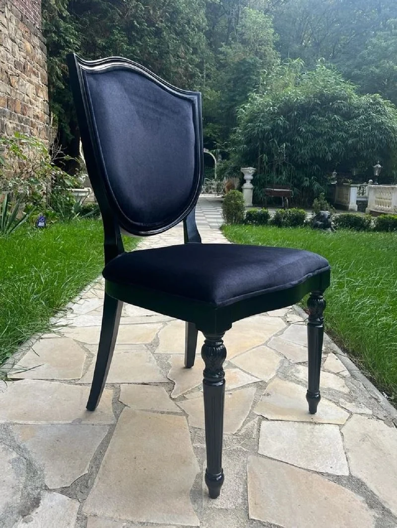 Casa Padrino Luxus Art Deco Samt Esszimmer Stuhl Schwarz - Art Deco Massivholz Stuhl - Art Deco Esszimmer Möbel - Art Deco Möbel - Art Deco Einrichtung - Luxus Möbel im Art Deco Stil
