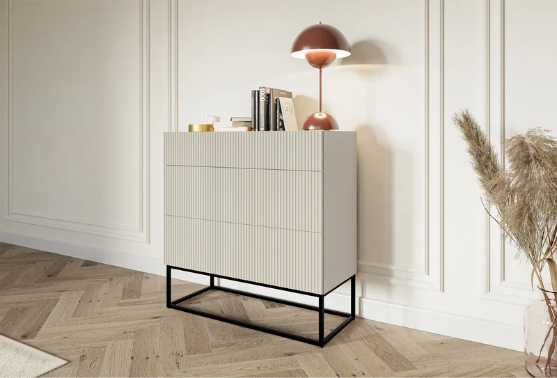 Kommode Veldio mit gefräster Front und drei Schubladen, 90 cm, grau-beige mit schwarzen Beinen