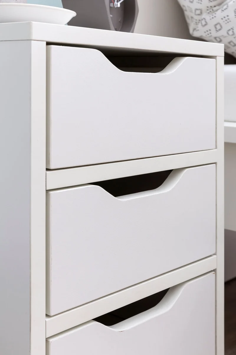 Nachtkonsole WL5.704 Weiß Matt 3 Schubladen Modern Schlafzimmer