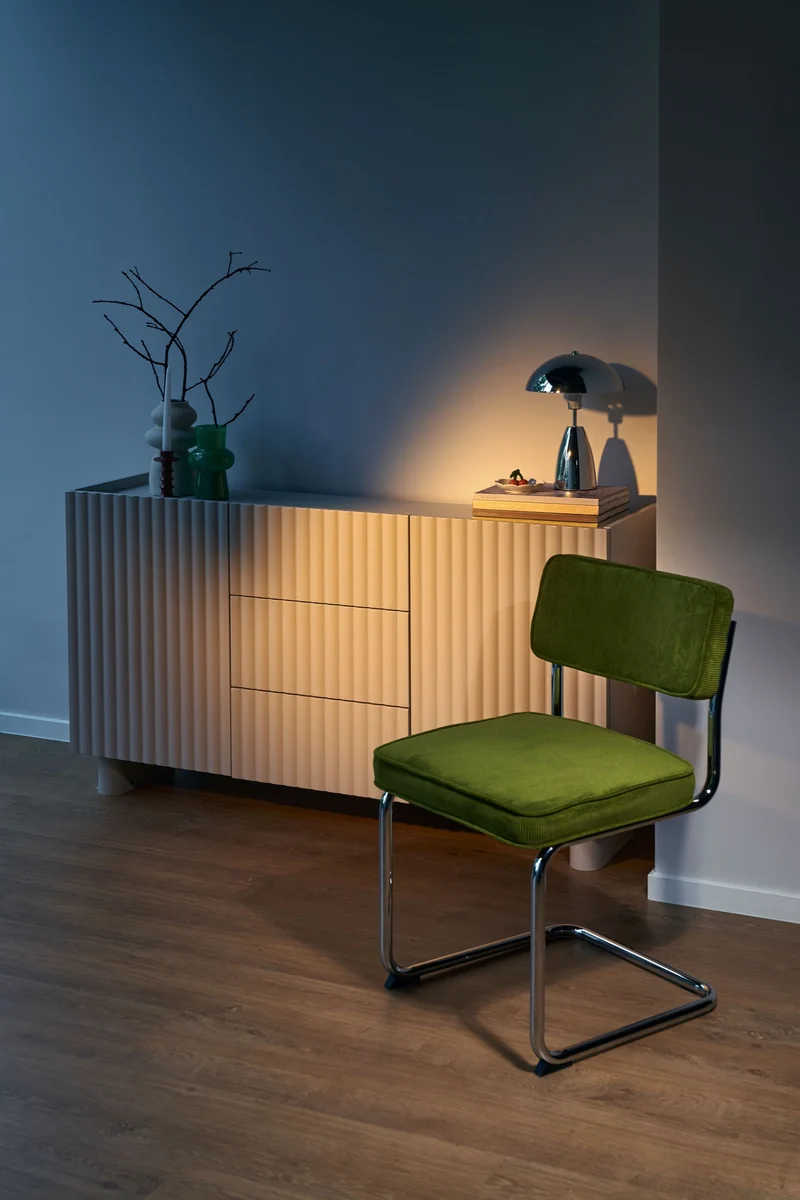 Zweiturige Kommode Fiorra mit drei Schubladen, 144 cm, Kaschmirfarben