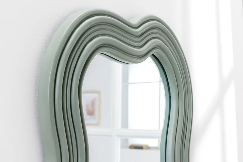 Extravaganter Design Spiegel 100x52cm DIVINA grün
