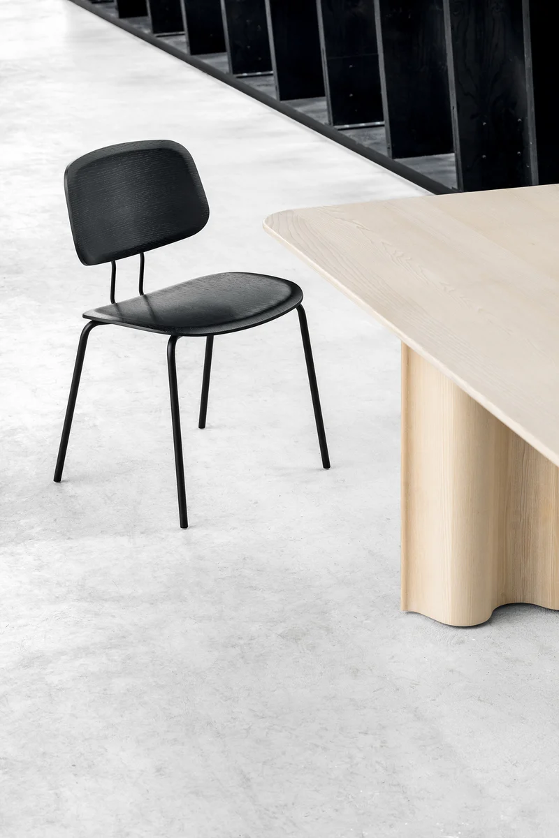 Okito Ply Dining