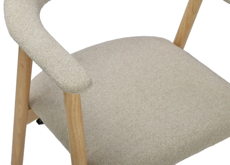 Holzstuhl für das Esszimmer Depenne mit Bouclé-Stoff in Beige/Natur-Eiche