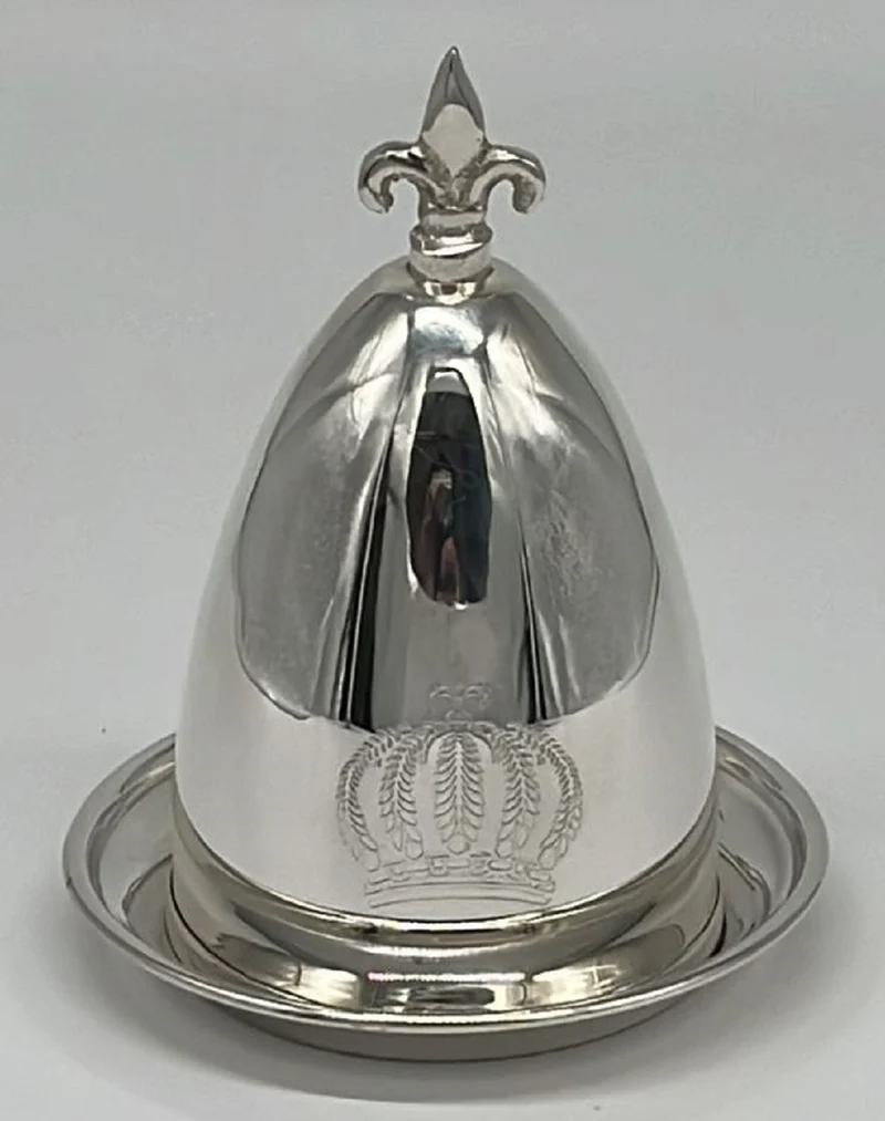 Pompöös by Casa Padrino Luxus Barock Eierbecher mit Deckel Silber - designed by Harald Glööckler