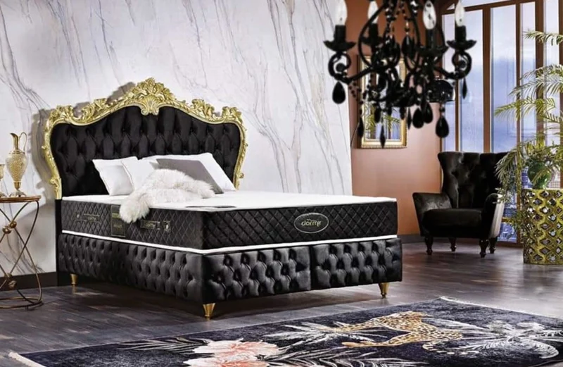 Casa Padrino Barock Doppelbett Schwarz / Gold - Prunkvolles Samt Bett mit Matratze - Komplett Set - Barock Schlafzimmer Möbel