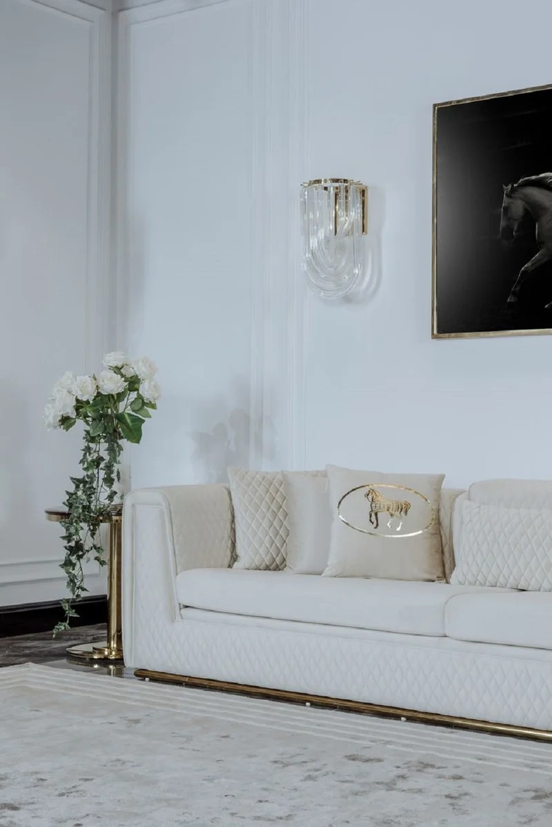 Casa Padrino Luxus Wohnzimmer & Hotel Sofa Creme / Gold 260 cm