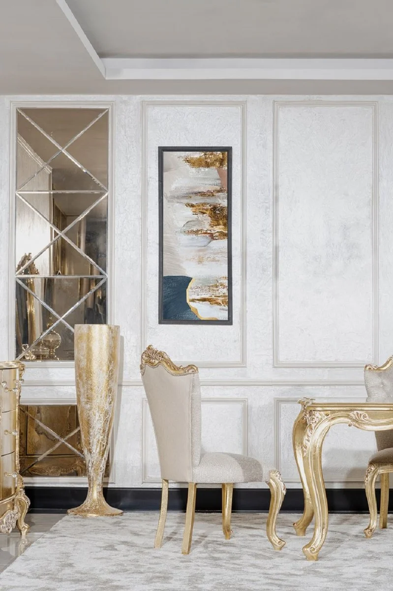 Casa Padrino Luxus Barock Esszimmer Stuhl Grau / Gold - Prunkvoller Barockstil Küchen Stuhl - Luxus Esszimmer Möbel im Barockstil - Barock Möbel - Edel & Prunkvoll