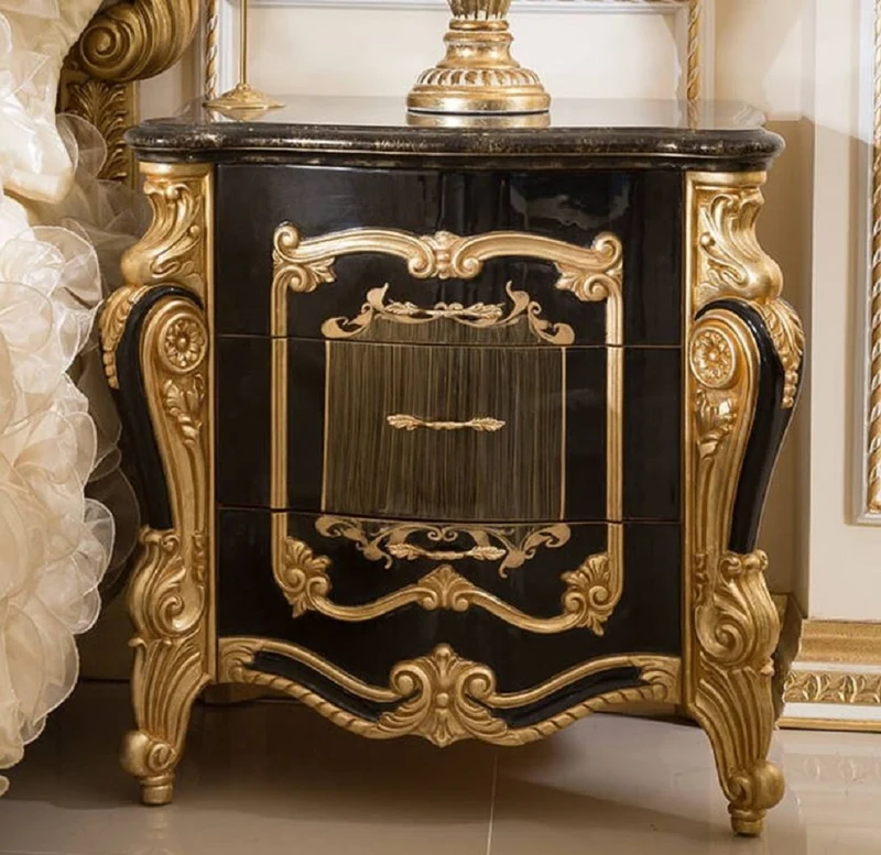 Casa Padrino Luxus Barock Nachtkommode mit 3 Schubladen Schwarz / Gold