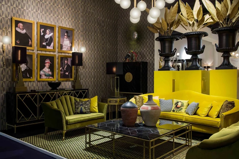 Casa Padrino Luxus Barock 2er Samt Sofa Grün 150 x 95 x H. 90 cm - Edles Wohnzimmer Sofa - Barock Wohnzimmer Möbel - Luxus Qualität