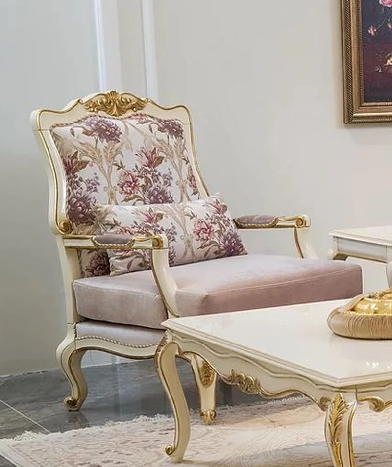 Casa Padrino Luxus Barock Wohnzimmer Set Rosa / Weiß / Gold - 2 Barock Sofas & 2 Barock Sessel & 1 Barock Couchtisch - Wohnzimmer Möbel im Barockstil - Barock Möbel - Barock Einrichtung