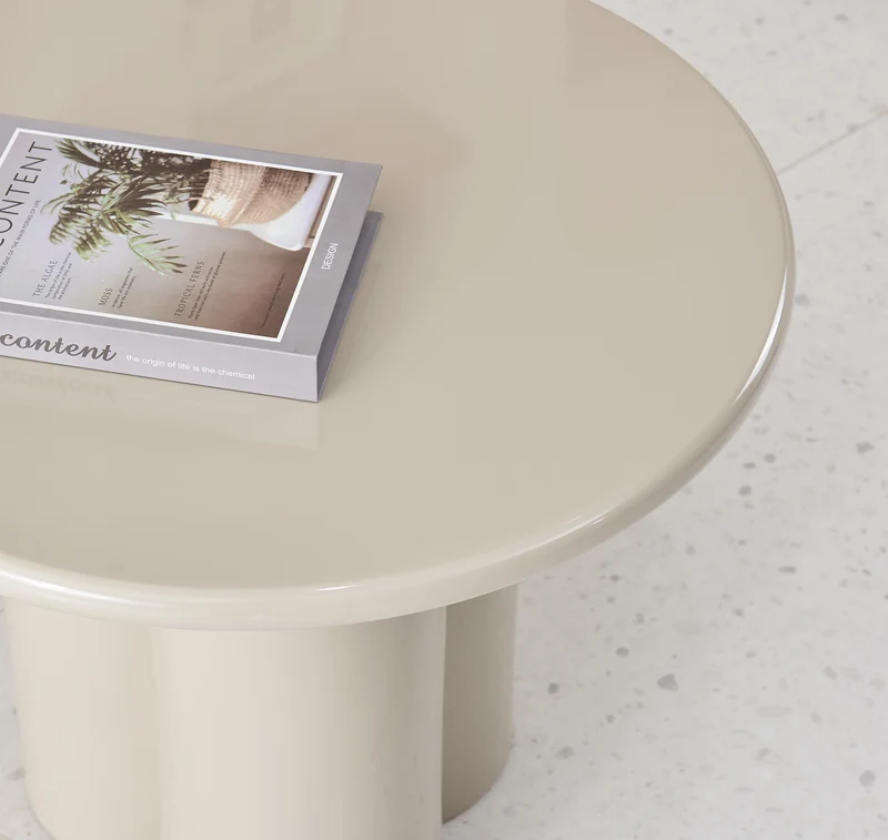 Runder Couchtisch Loccoli 60 cm, hellbeige, Hochglanz