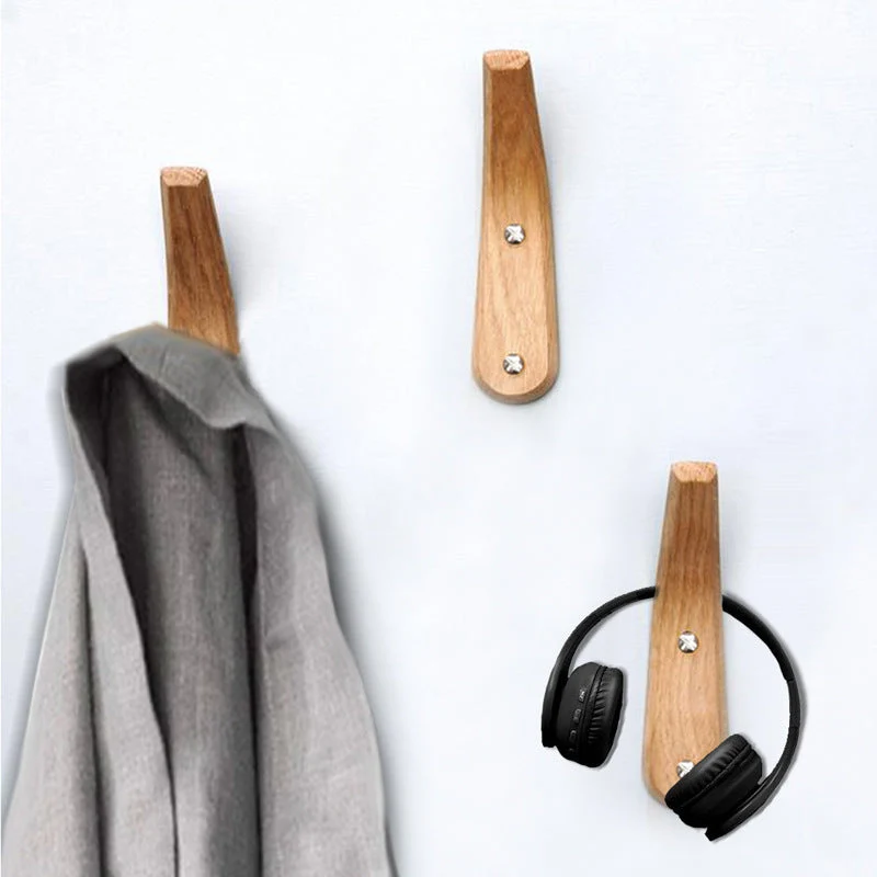 Wandmontierte handgefertigte Kleiderhaken aus Holz
