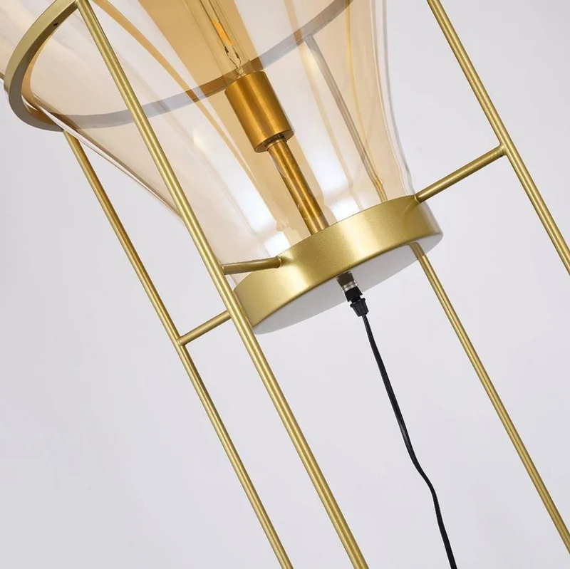 Casa Padrino Luxus Stehleuchte Bernstein / Gold Ø 50 x H. 158 cm - Runde Metall Stehleuchte mit Glas Lampenschirm - Luxus Stehleuchten - Luxus Leuchten - Luxus Interior