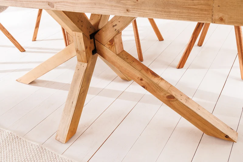 Massiver Esstisch BANDA 160cm natur recycelte Pinie Mikado-Gestell