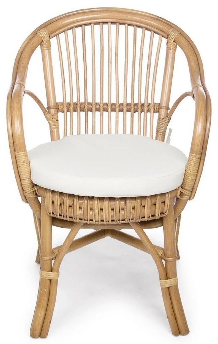 Casa Padrino Luxus Gartenstuhl 6er Set Naturfarben / Weiß 57 x 61 x H. 80 cm - Rattan Stühle mit Armlehnen und Sitzkissen - Moderne Rattan Garten & Terrassen Möbel