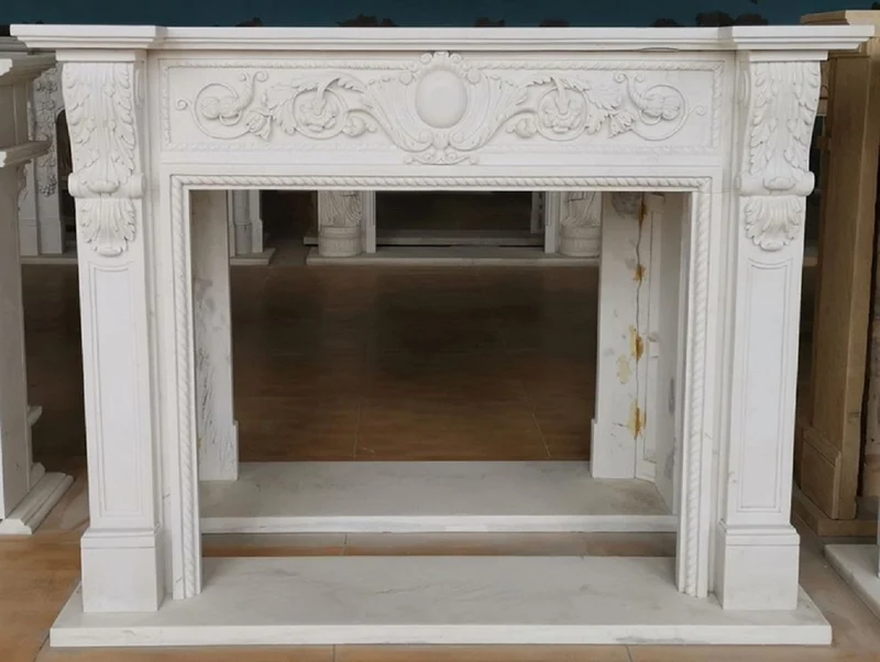 Casa Padrino Luxus Barock Kaminumrandung Weiß 165 x 32 x H. 127 cm - Prunkvolle Kamin Umrandung aus hochwertigem Marmor - Deko Accessoires im Barockstil