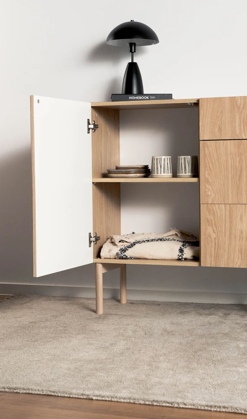Einzeltür-Kommode Nolie mit drei Schubladen, 140 cm, geölte Eiche