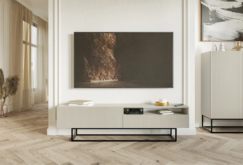 TV-Schrank Veldio mit gefräster Front und Nische, 175 cm, Grau-Beige mit schwarzen Beinen