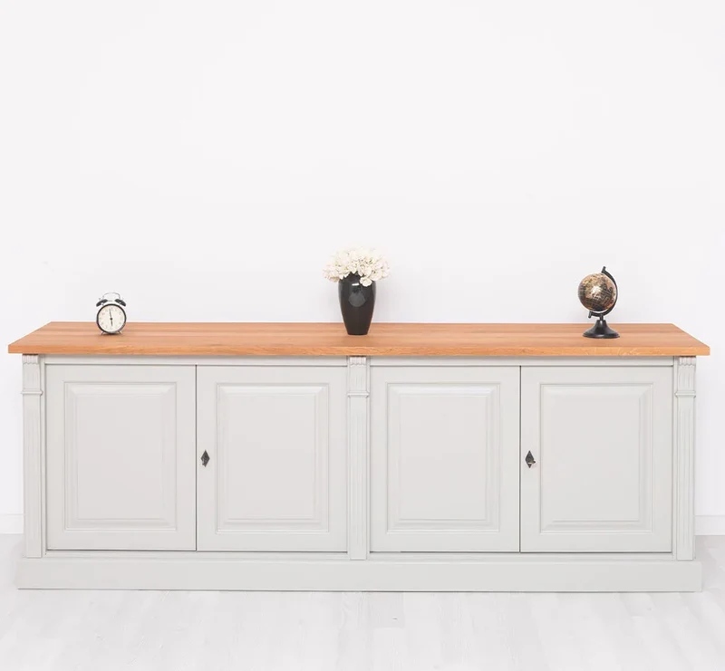 Großes Sideboard aus Massivholz mit 4 Türen