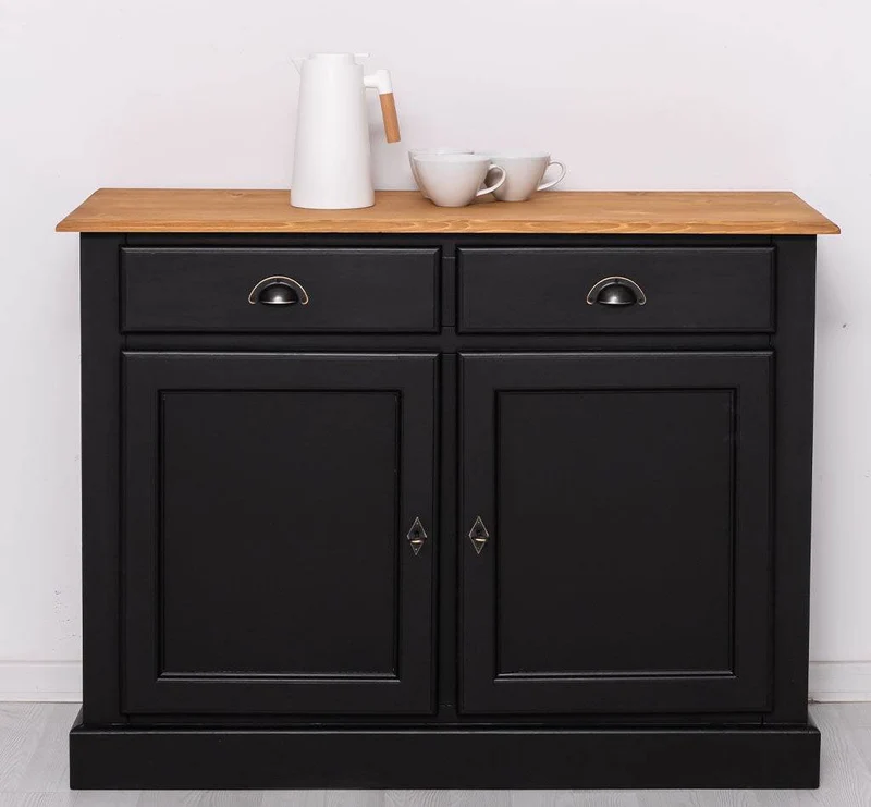 Massives Sideboard mit zwei Schubladen und Schranktüren