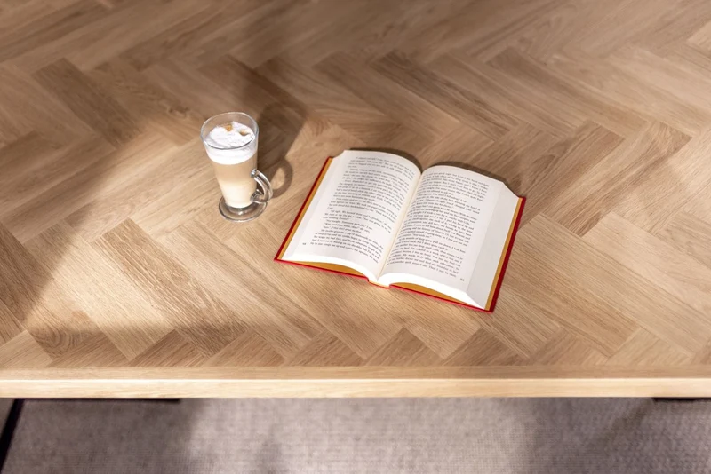 Eiken massief visgraat eettafel - Recht - A onderstel