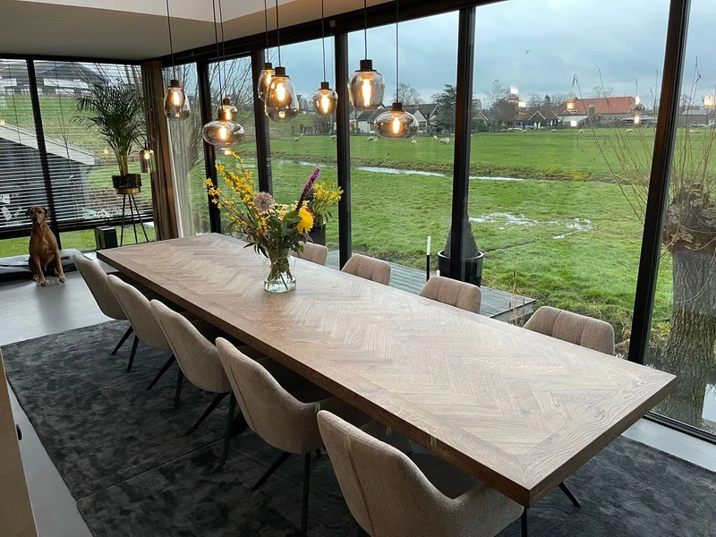 Eiken massief visgraat eettafel - Recht - A onderstel