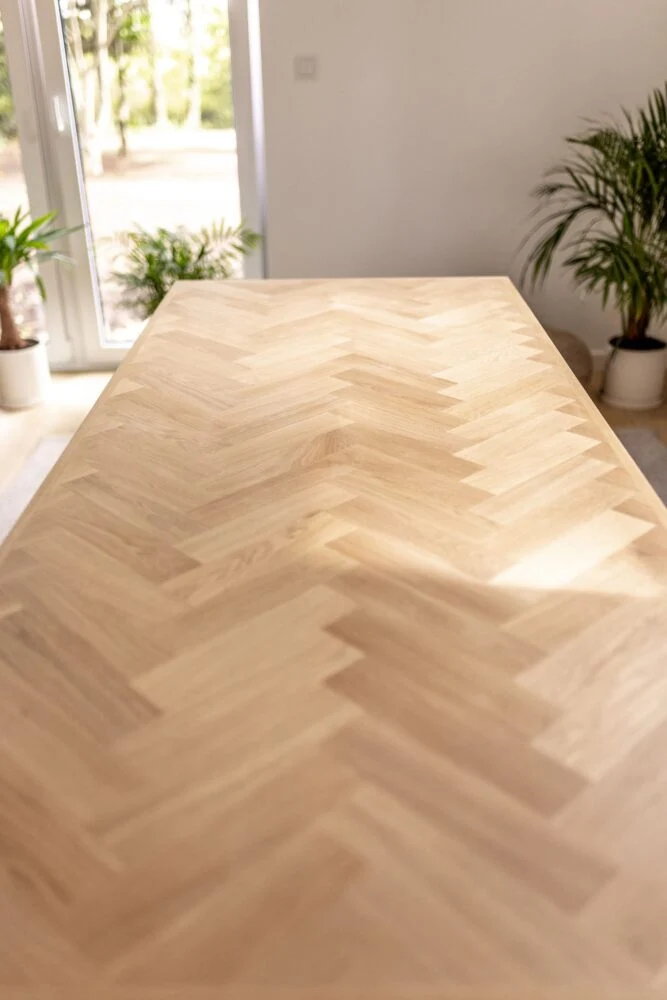 Eiken massief visgraat eettafel - Recht - A onderstel