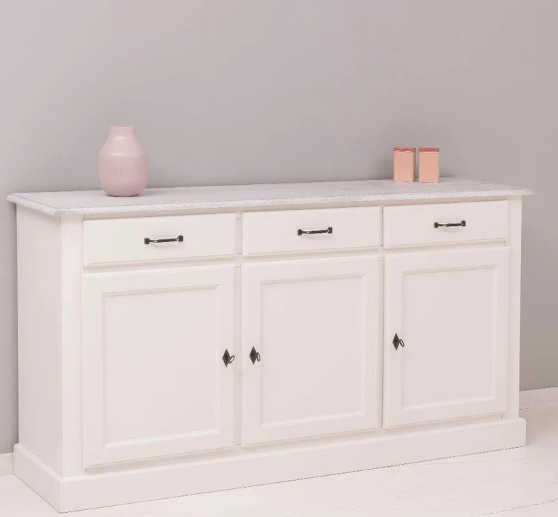 Sideboard aus Massivholz mit drei Schubladen und Türen