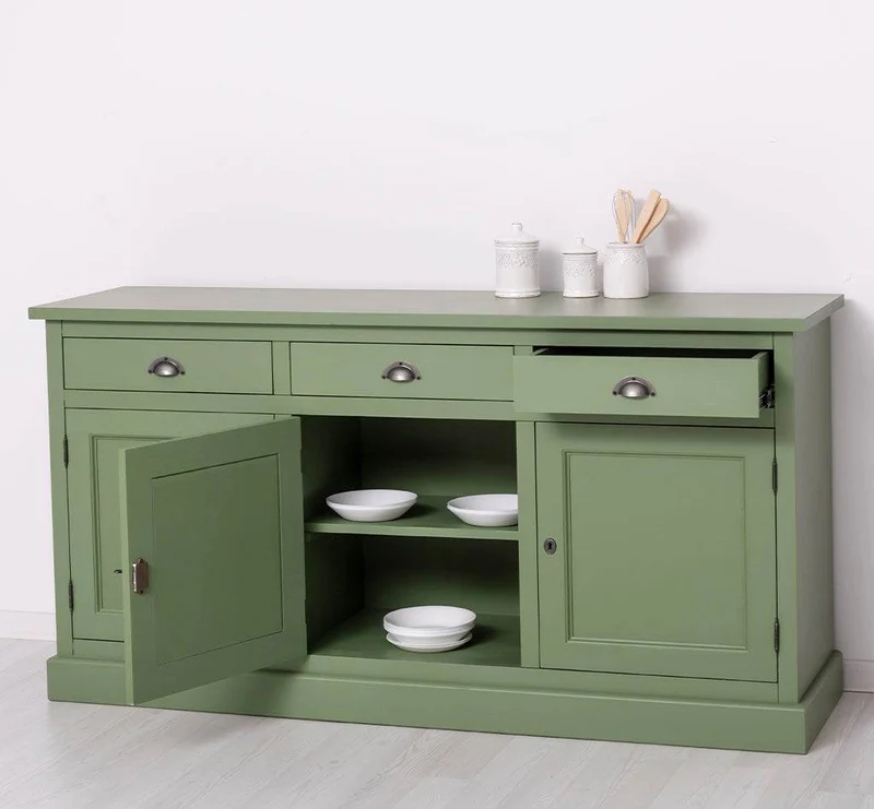 Dreitüriges Sideboard 175 aus Massivholz mit drei Schubladen
