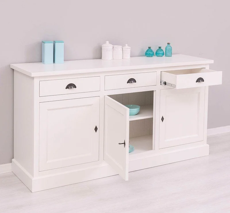 Dreitüriges Sideboard 175 aus Massivholz mit drei Schubladen