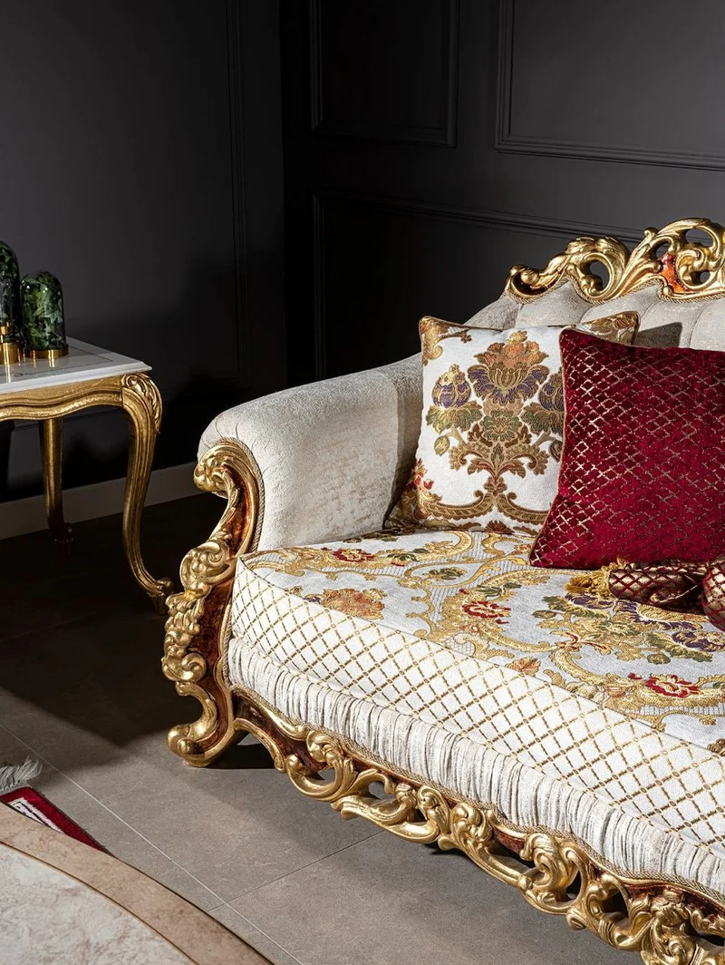 Casa Padrino Luxus Barock Sofa Weiß / Gold / Braun / Gold - Prunkvolles Wohnzimmer Sofa mit dekorativen Kissen - Barock Möbel