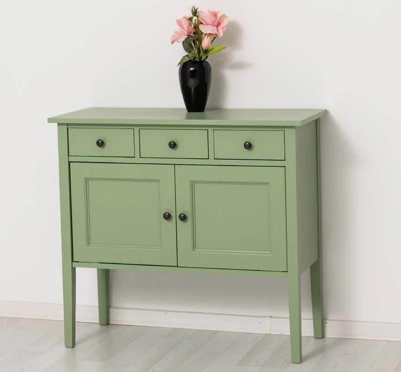 Sideboard aus Massivholz mit drei Schubladen
