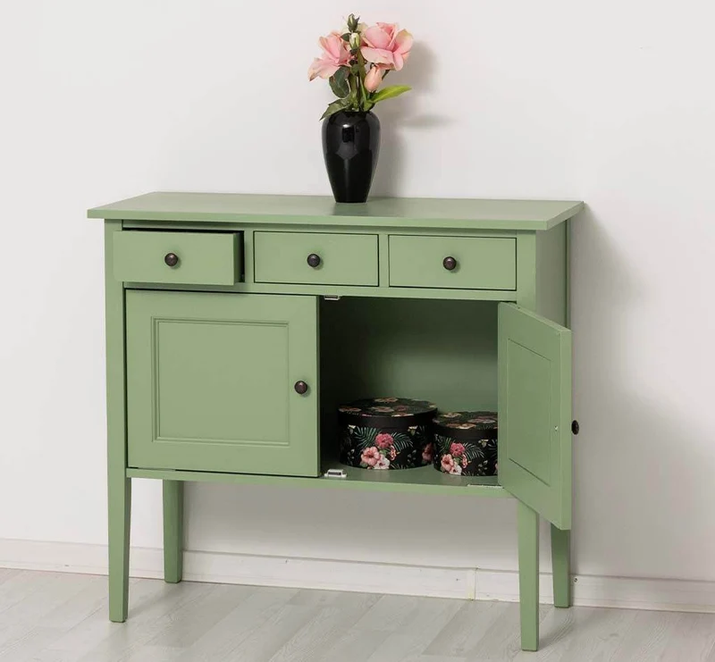 Sideboard aus Massivholz mit drei Schubladen